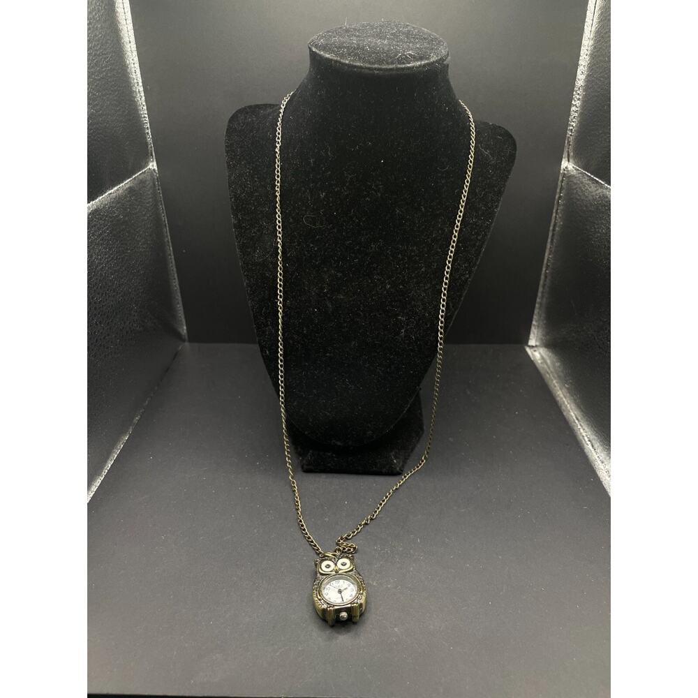 Vintage DBS Signed Goldtone Owl Pendant Quartz Watch w/ Chain Necklace